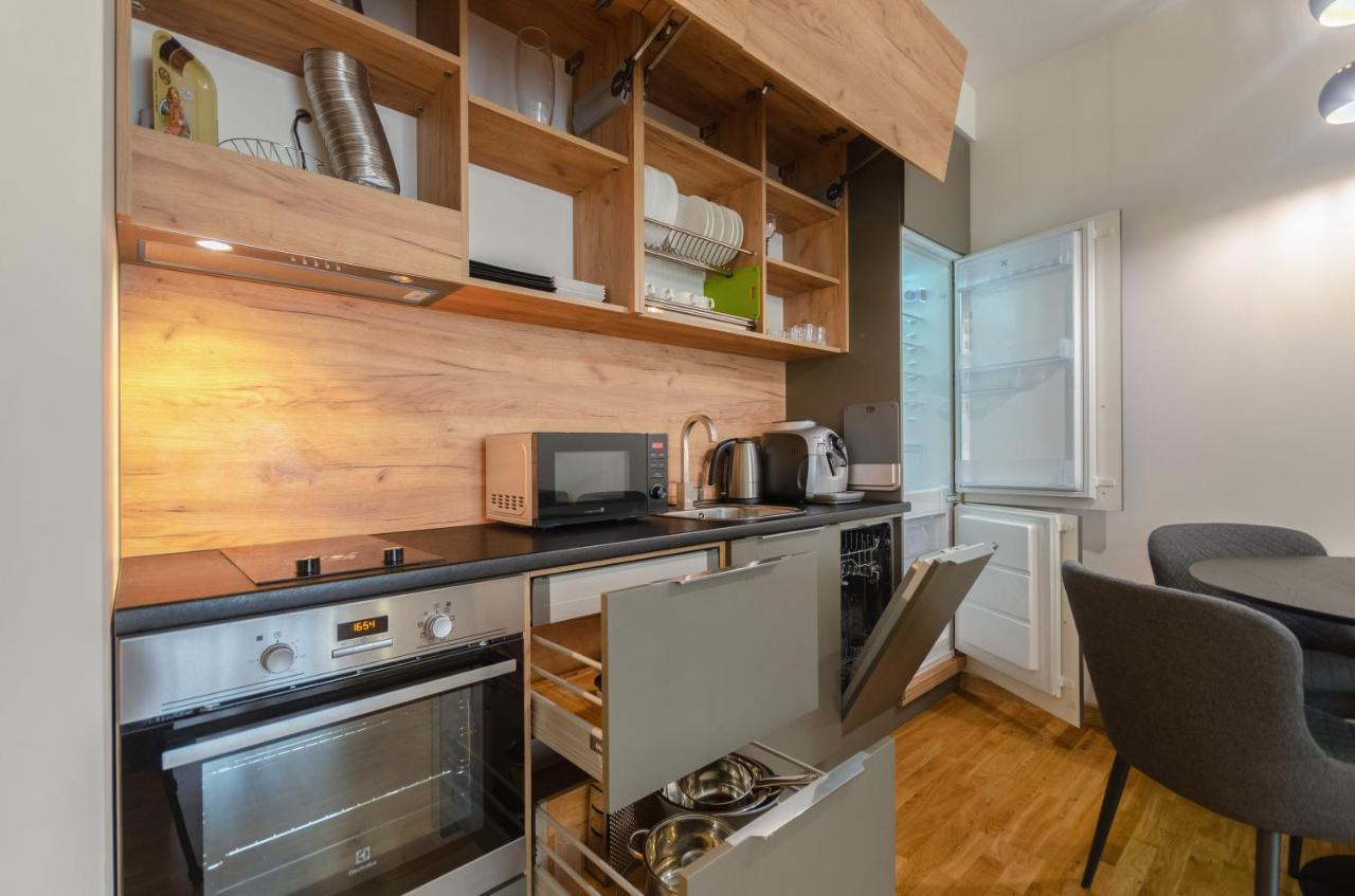 Petrovdom 408-467-471-277-377 In Central Park Cozy Apartments 基輔 外观 照片