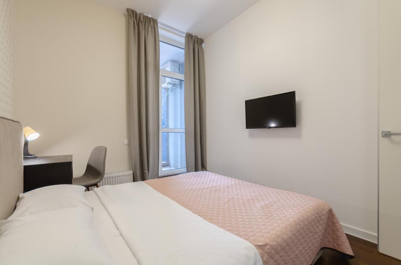 Petrovdom 408-467-471-277-377 In Central Park Cozy Apartments 基輔 外观 照片