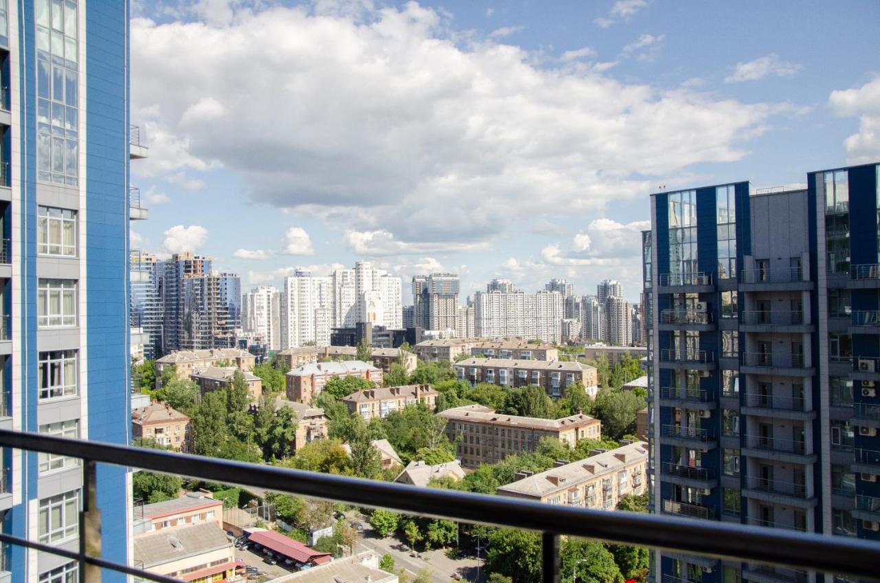 Petrovdom 408-467-471-277-377 In Central Park Cozy Apartments 基輔 外观 照片