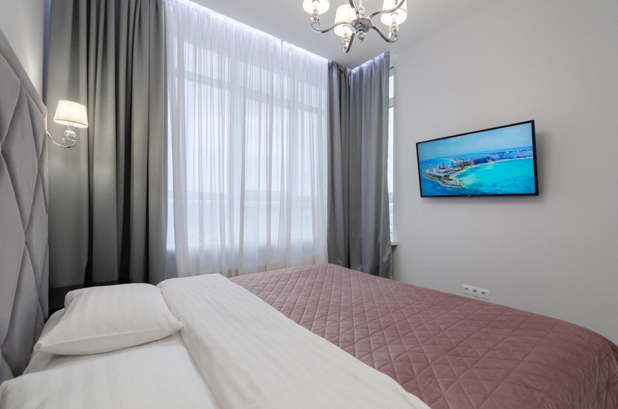 Petrovdom 408-467-471-277-377 In Central Park Cozy Apartments 基輔 外观 照片