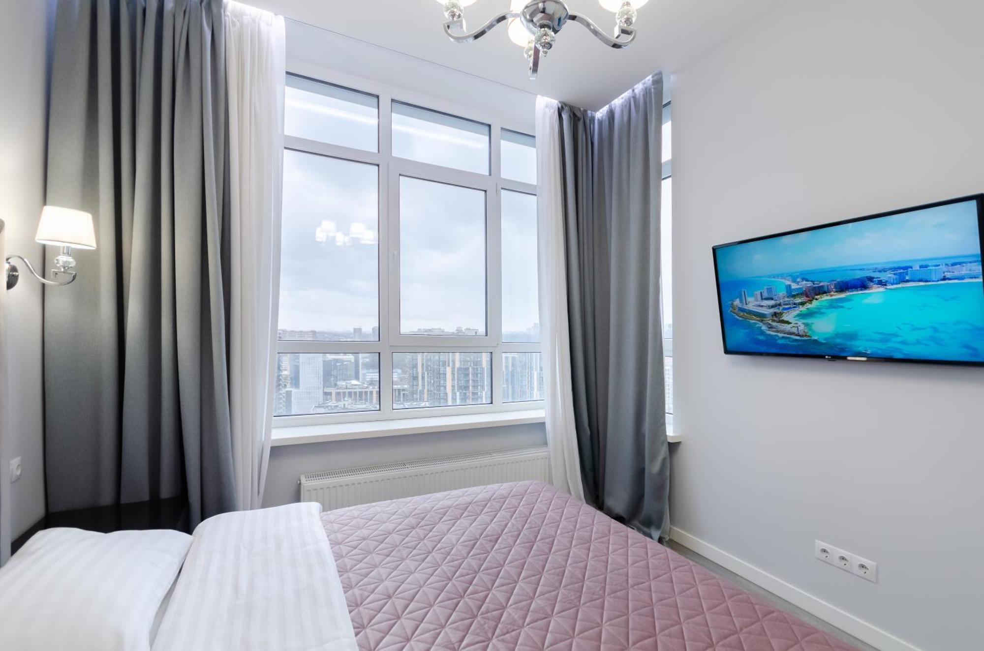 Petrovdom 408-467-471-277-377 In Central Park Cozy Apartments 基輔 外观 照片