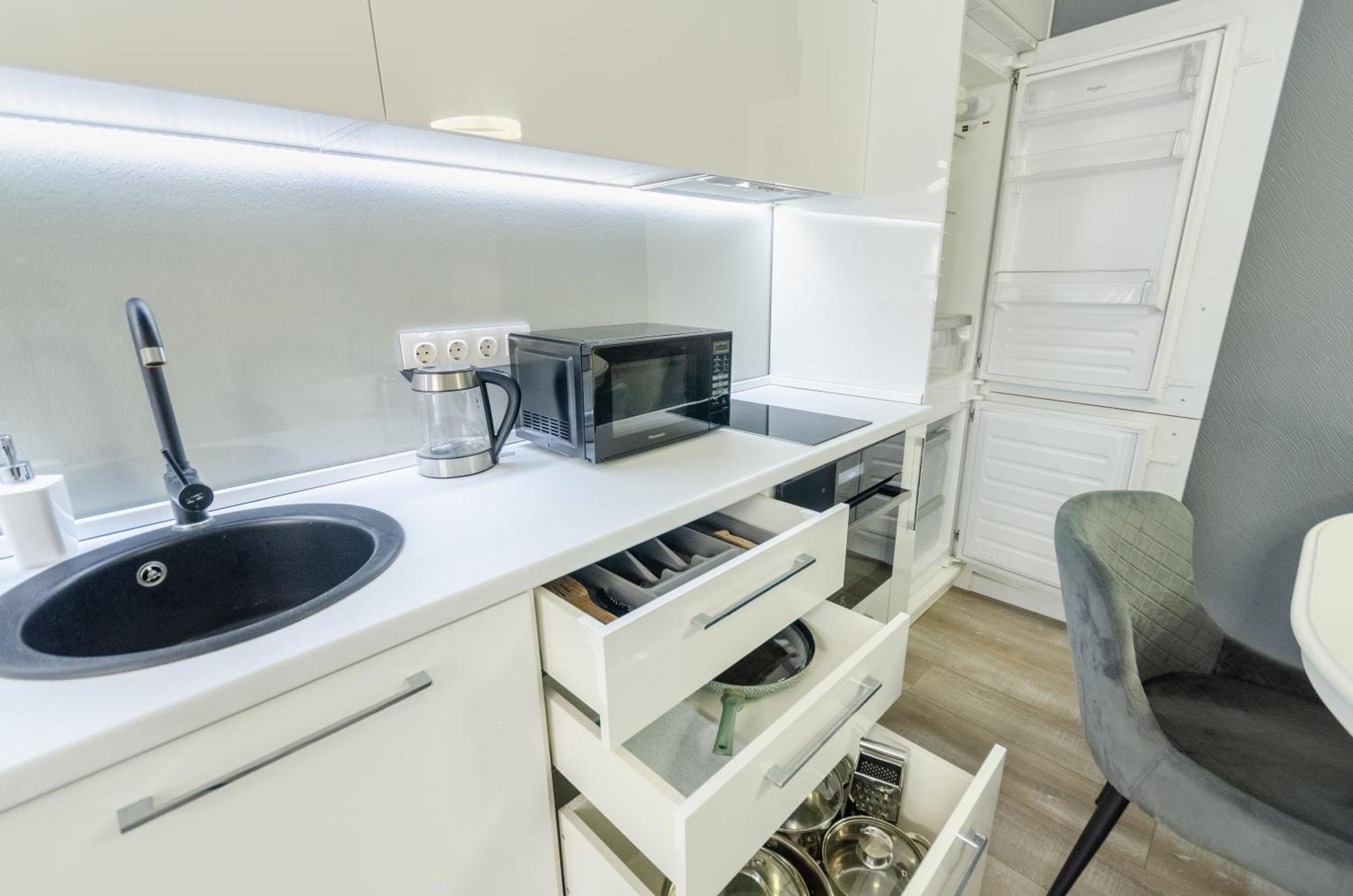Petrovdom 408-467-471-277-377 In Central Park Cozy Apartments 基輔 外观 照片